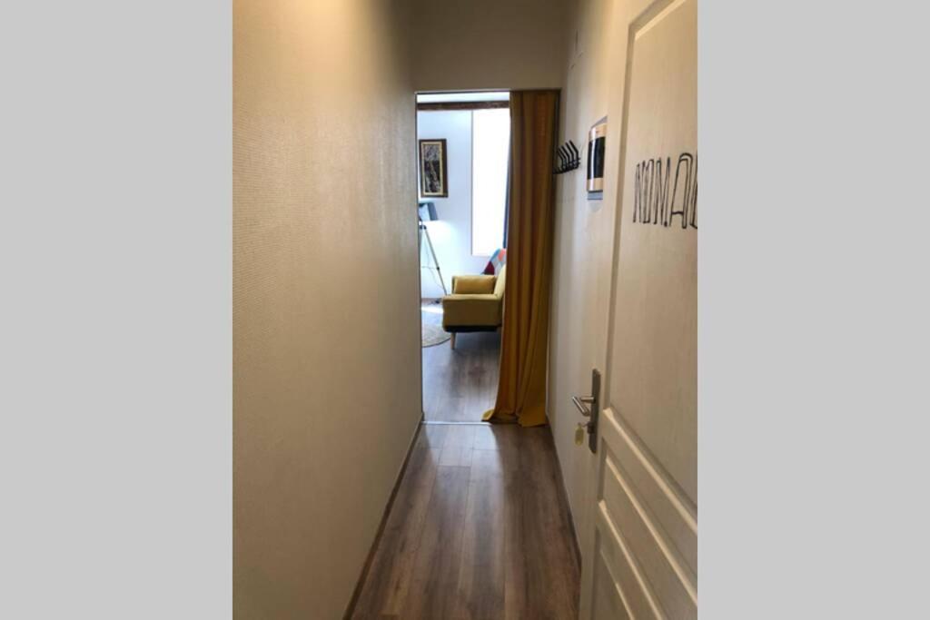 Laon :   Suite privée au pied de la Cathédrale  Exterior foto