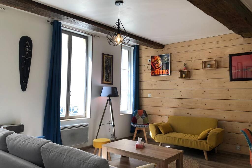 Laon :   Suite privée au pied de la Cathédrale  Exterior foto